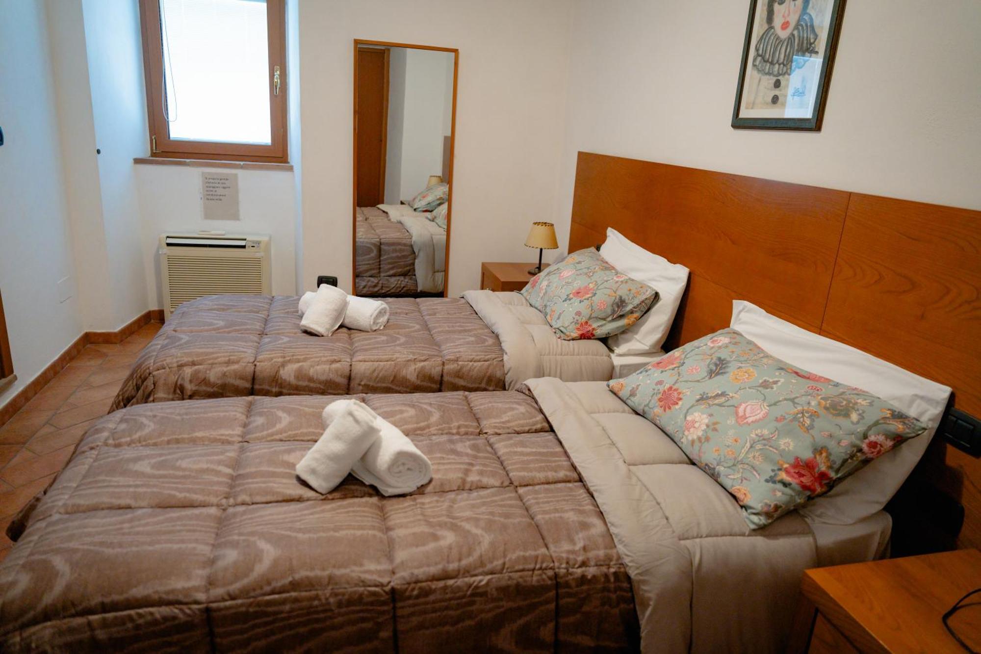 L'Antico Gabbiano B&B Сан-Кашиано-ин-Валь-ди-Пеза Экстерьер фото