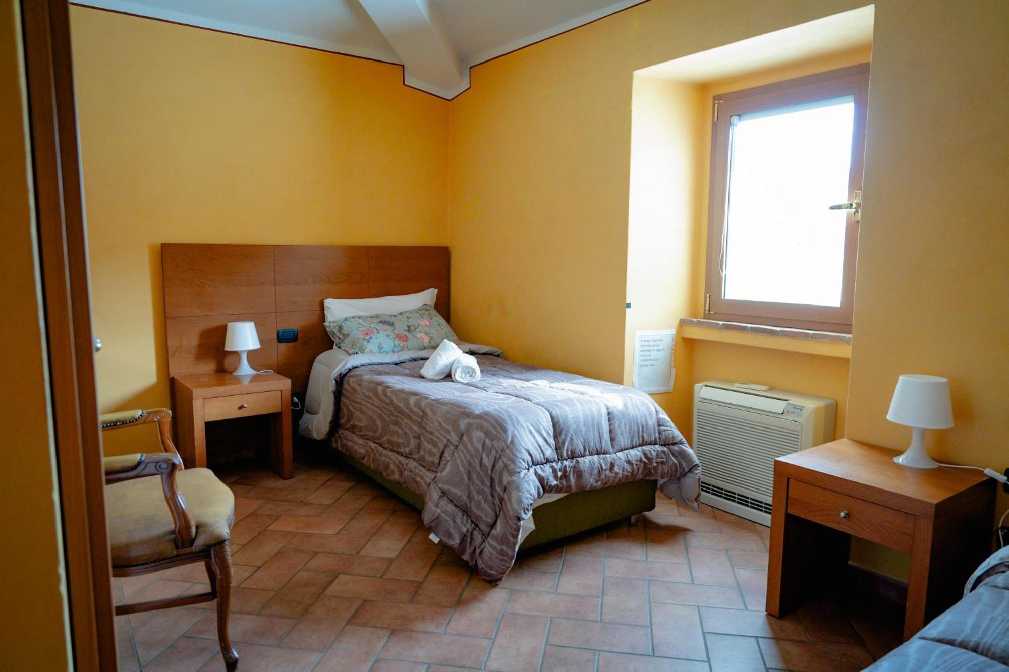 L'Antico Gabbiano B&B Сан-Кашиано-ин-Валь-ди-Пеза Экстерьер фото