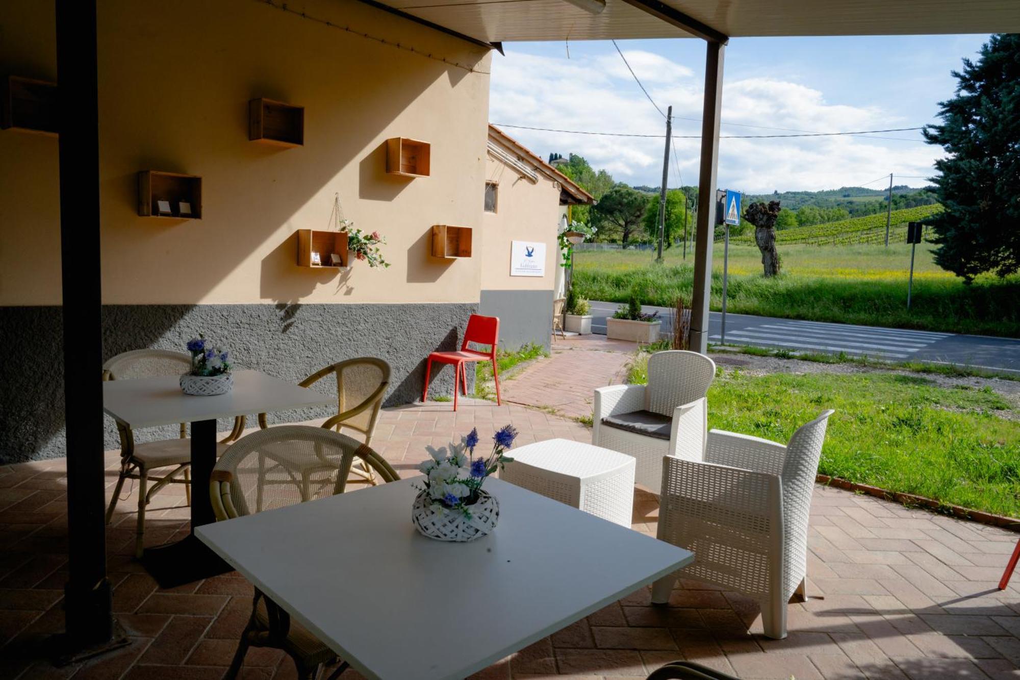 L'Antico Gabbiano B&B Сан-Кашиано-ин-Валь-ди-Пеза Экстерьер фото